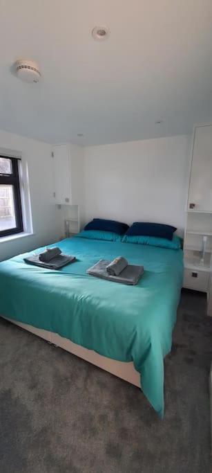 Sycamore Lodge Kent With Ev Zappi Type 2, Swimming Pool For A Fee Sellindge Eksteriør bilde